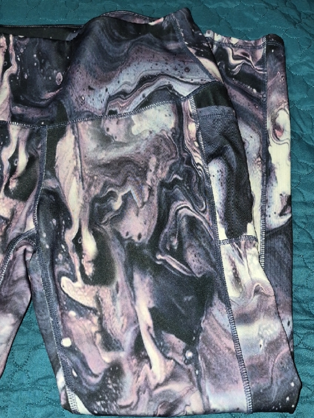 LegEnd Women's Purple Marble Active Leggings